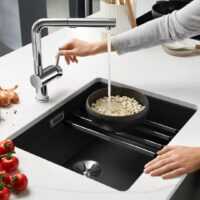 ETAGON 500-U Silgranit Schwarz verbaut