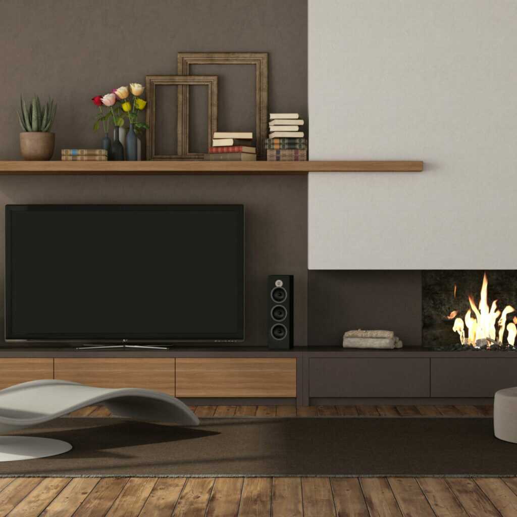 Dunkelbraune Wohnwand mit Holzwandboard